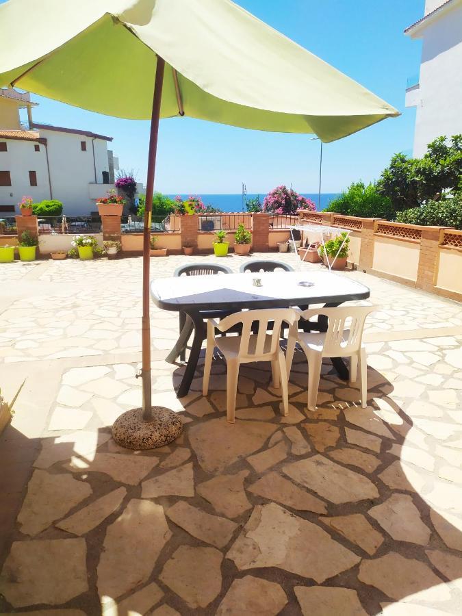 La Terrazza Sul Mare Hotel Marina di Camerota Eksteriør billede